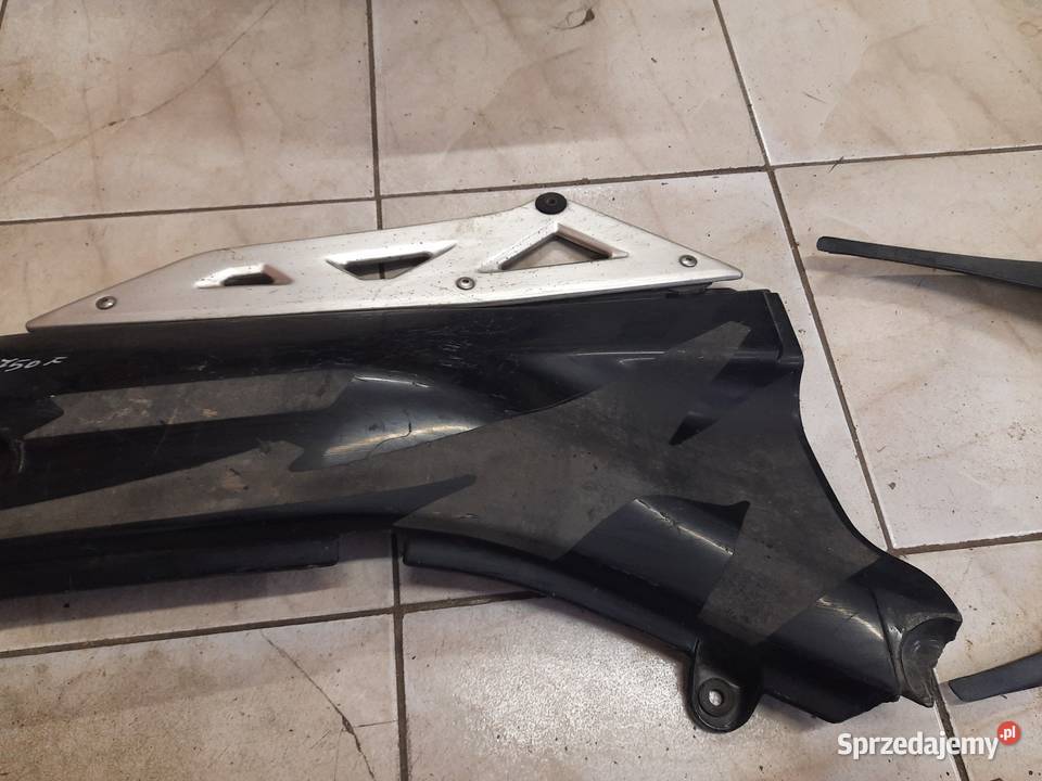Suzuki GSX 750 F ogon zadupek owiewki tył Części