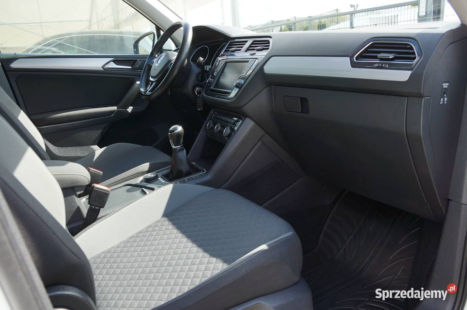 Volkswagen Tiguan 20 Benzyna 180 4x4 Klima Nowy Sącz
