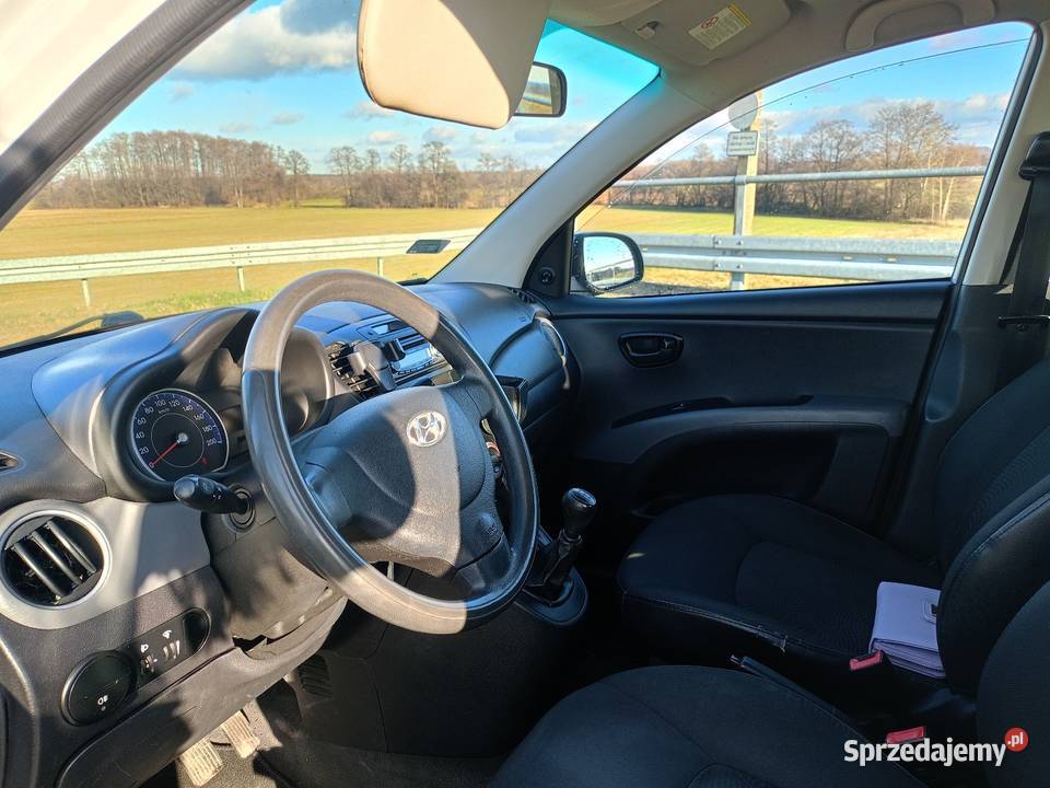 Hyundai i10 małe białe pędzidełko szuka nowego pierwszy właściciel Pęczniew
