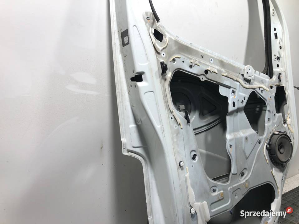 DRZWI LEWY PRZÓD RENAULT MASTER III Bus osobowe Drzwi