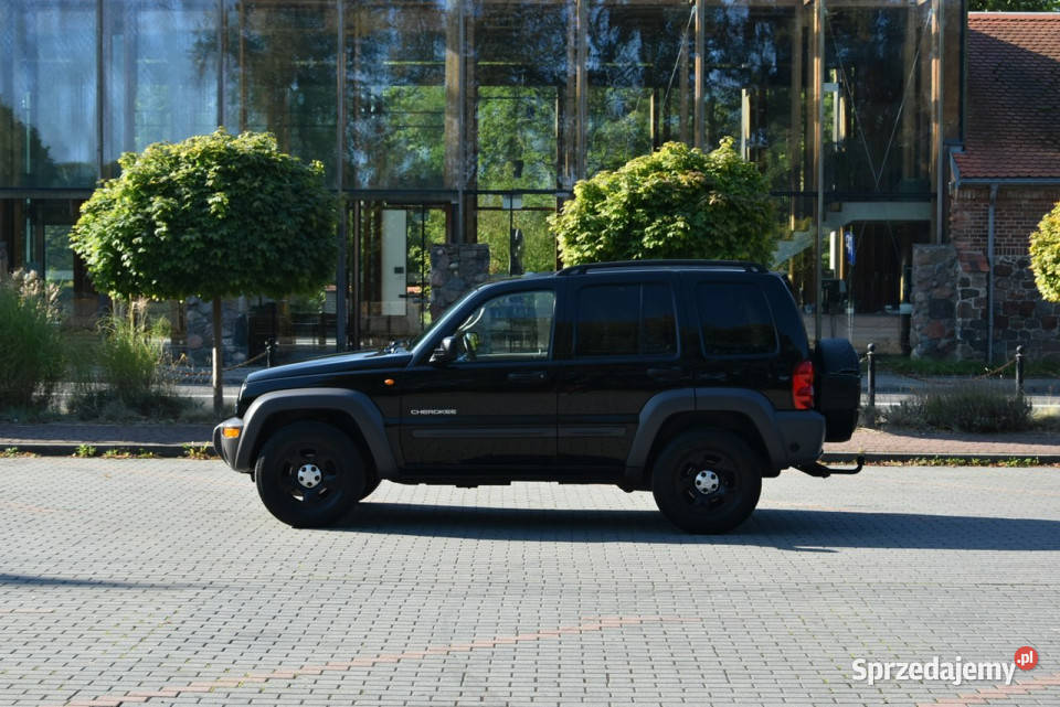 Jeep Cherokee KJ 24 147 Manual GAZ XII2004r możliwa zamiana mazowieckie sprzedam