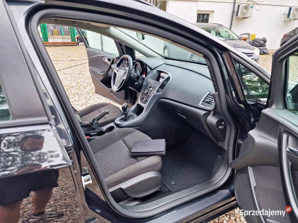 Opel Astra J Kombi Lifcie 16 Diesel Bogate wspomaganie kierownicy
