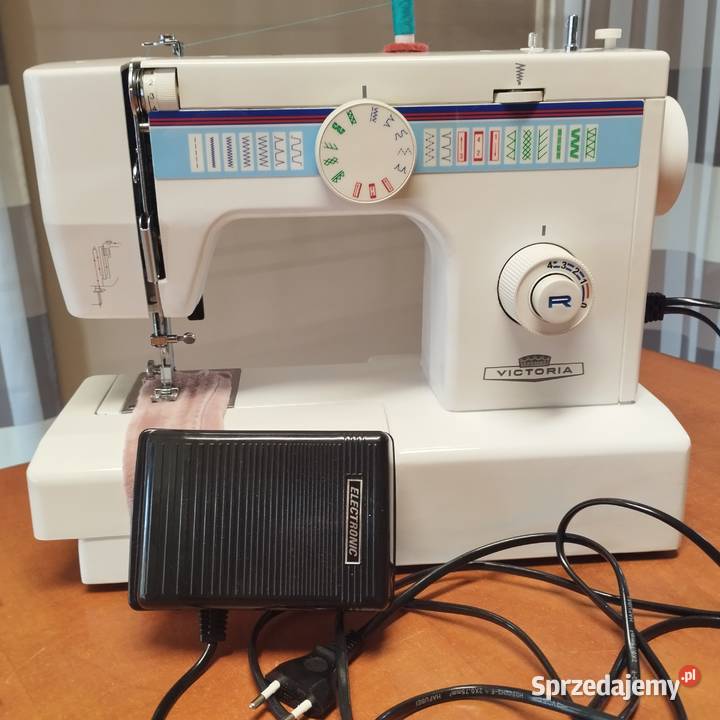 Maszyna do szycia Victoria 364 z gwarancją na 1 sprzedam