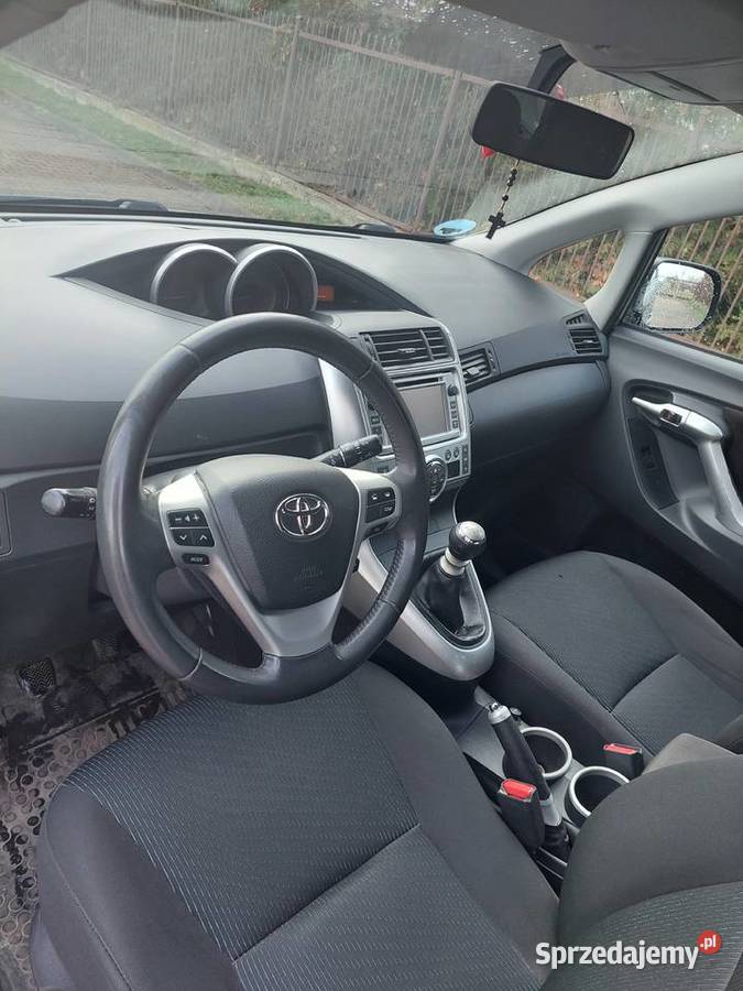 Toyota Verso 20D4D 126 2012r 4/5 Radzyń Podlaski sprzedam
