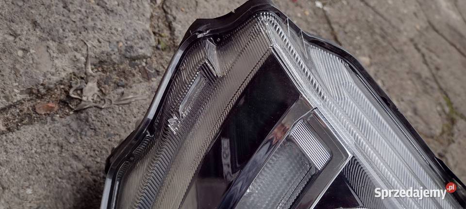 Suzuki Ignis lampy lampa lewa prawa Europa ful Mielec