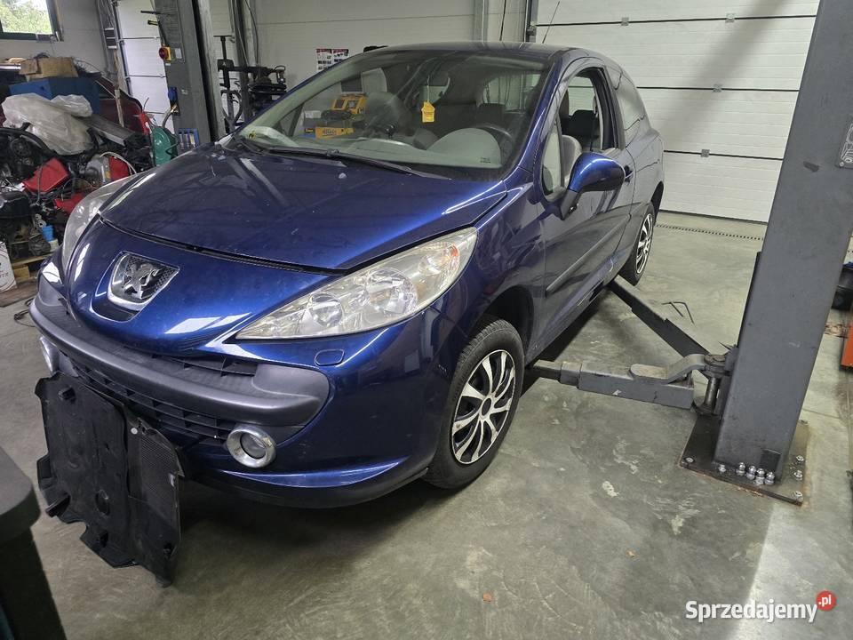 Peugeot 207 14 vti Gaz uszkodzony CD