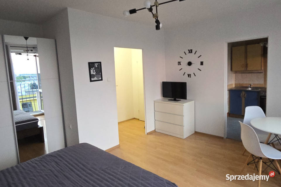 Keplera zadbana kawalerka z widokiem balkon Poznań