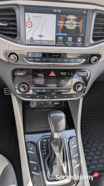 Hyundai Ioniq 2019 16 premium hybryda krajowy 140KM lubelskie Lublin