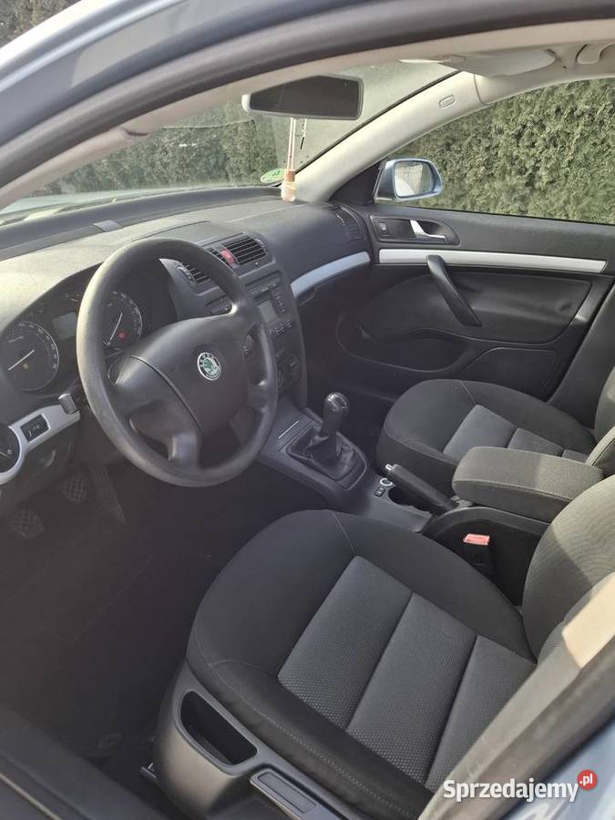 Skoda octavia Dzierzążenko