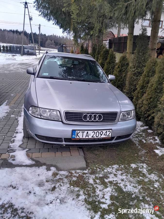 Audi a4b5 18 t gaz manualna Tarnów