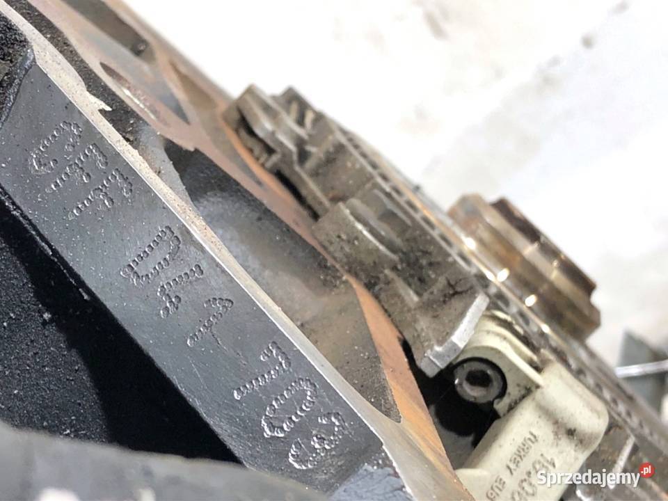 SILNIK VW 20 140 CFF 1116 CC B7