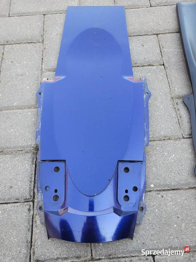Suzuki GSXR 600 700 1000 zadupek nadkole Nowy Tomyśl