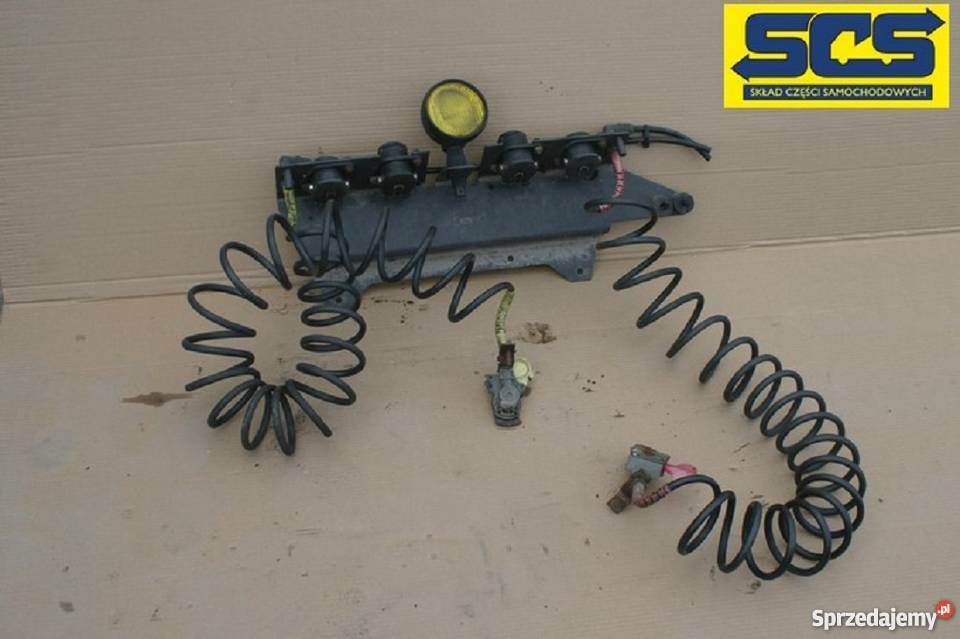 IVECO STRALIS BELKA TYLNA ZAWIESZENIA KABINY Bieleń