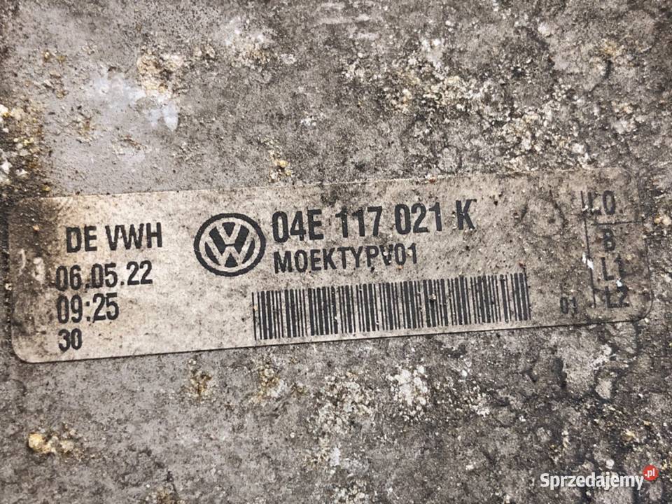 CHŁODNICA OLEJU VW GOLF VIII 04E117021K 15 131