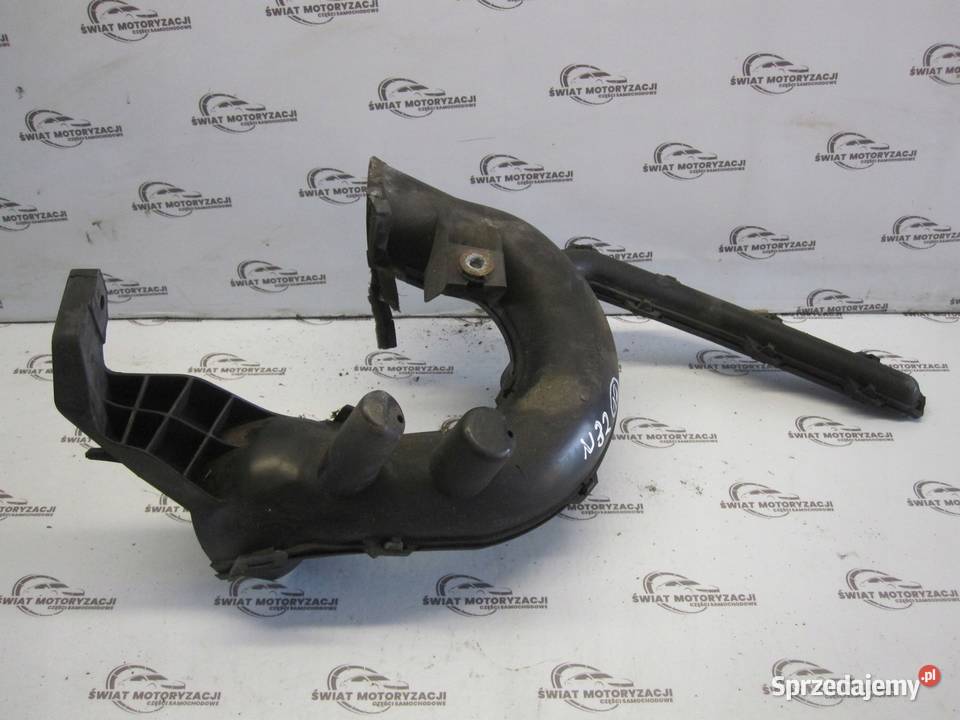 NISSAN JUKE I LIFT 15r rezonator rura powietrza Rok produkcji 2015 Kielce