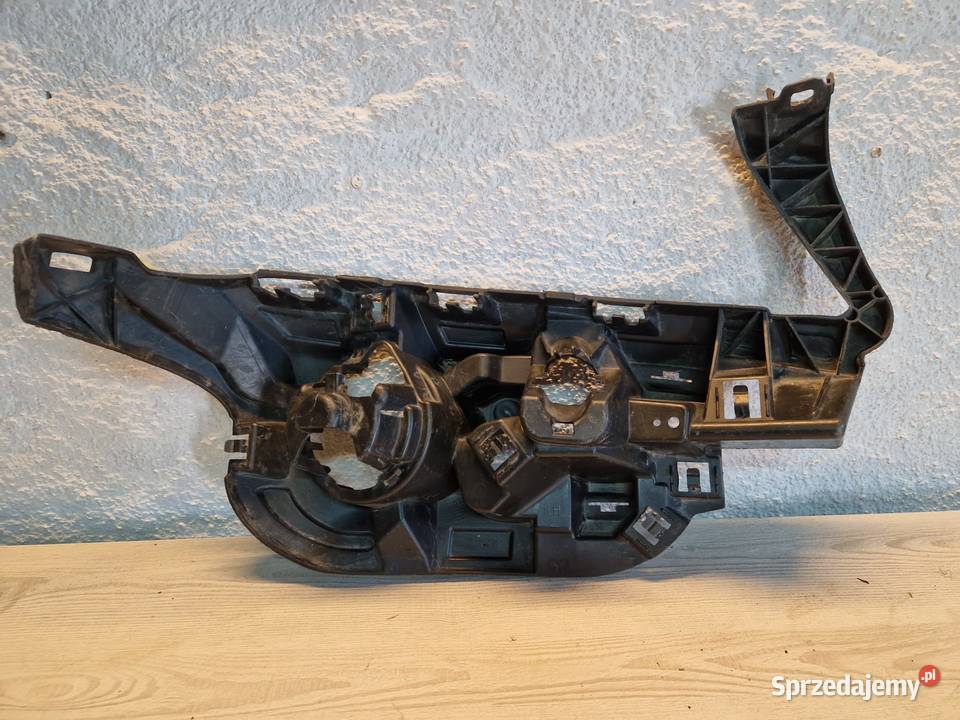 Uchwyt ślizgmocowanie spryskiwacza BMW X3 FR5 osobowe Kwilcz
