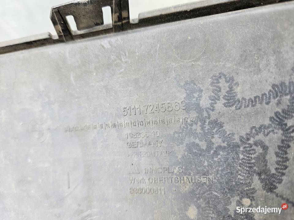 BMW 1 F20 F21 KRATKA LEWA ZDERZAKA PRZÓD 7245869