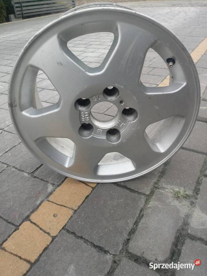 Felga aluminiowa 15 Niedrzwica Duża