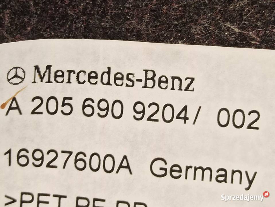 MERCEDES W205 BOCZEK BAGAŻNIKA SEDAN PRAWY dolnośląskie