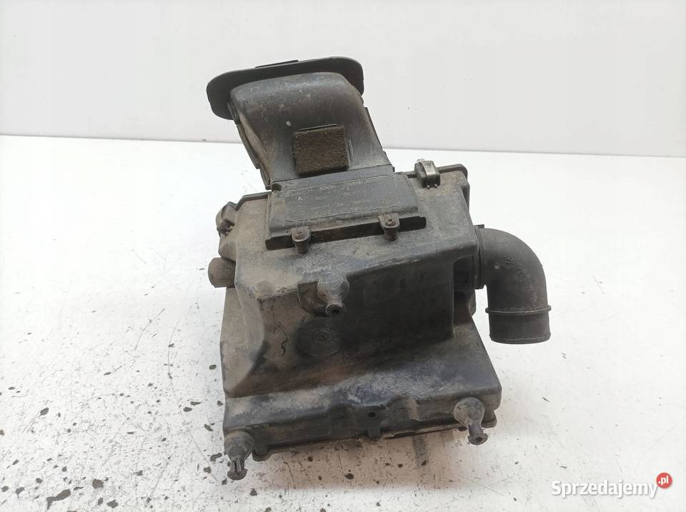 OBUDOWA FILTRA POWIETRZA KOMPUTER ECU 0261205005 Rok produkcji 2000