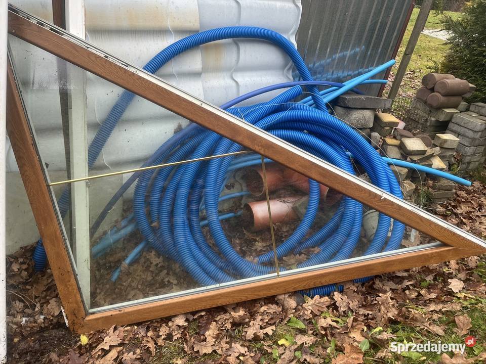 Okna trójkąt Strzyżów