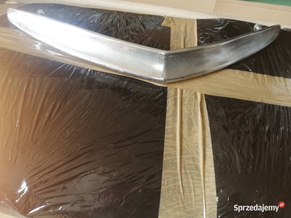 Warszawa 223m20 bumerang maski ze znalu osobowe Kamyk