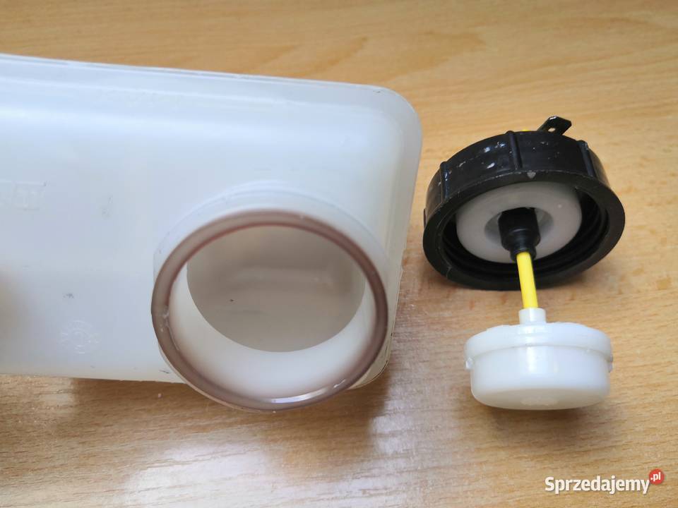 Polski fiat 126p zbiorniczek płynu hamulcowego Kraków