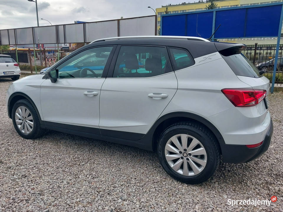 Seat Arona 1819 SALON pierwszy wł biała perła Warszawa sprzedam