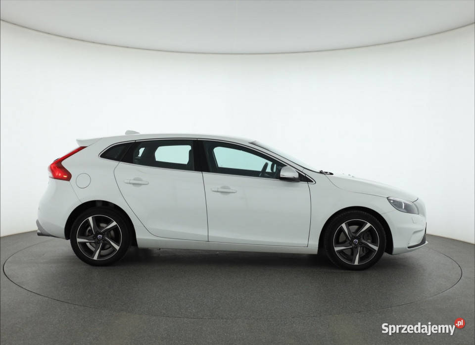 Volvo V40 15 T3 autoalarm Piaseczno