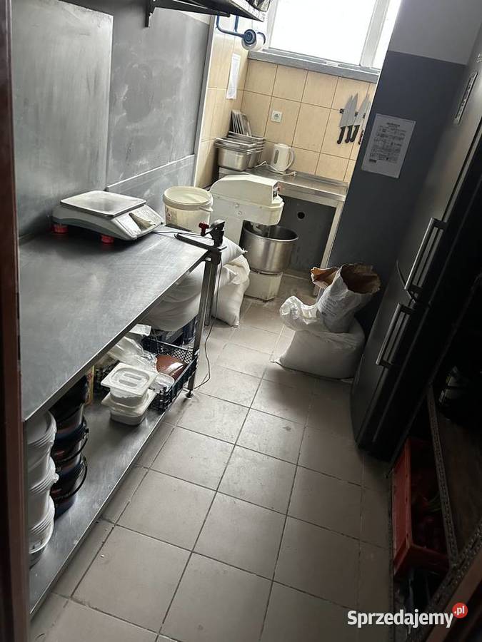 Sprzedam pizzerię lokal gastronomiczny możliwość Dąbrowa Górnicza