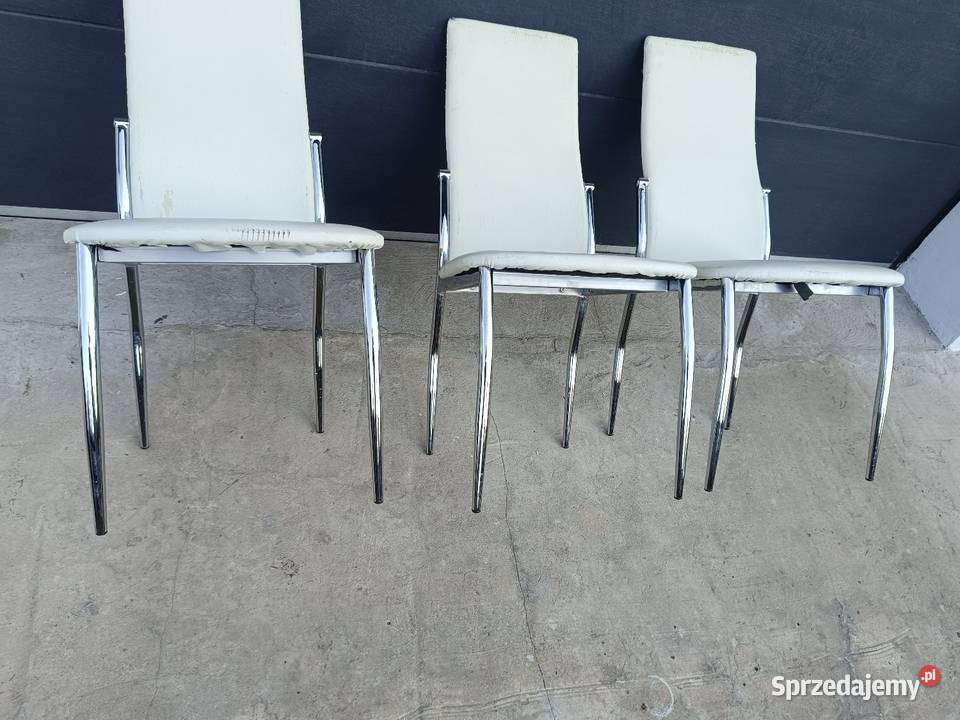 Białe krzesła 3 sztuki