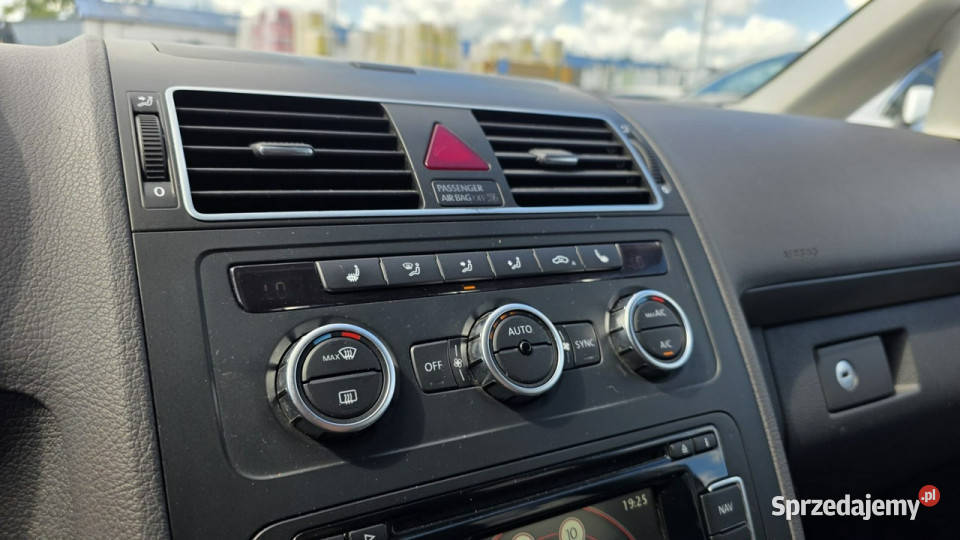 Volkswagen Touran Duża Navi Climatronic automat Lębork
