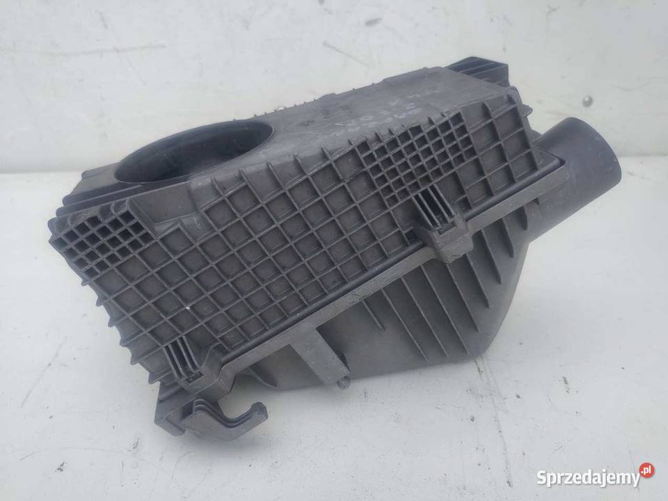 OBUDOWA FILTRA POWIETRZA RENAULT SAFRANE II 22