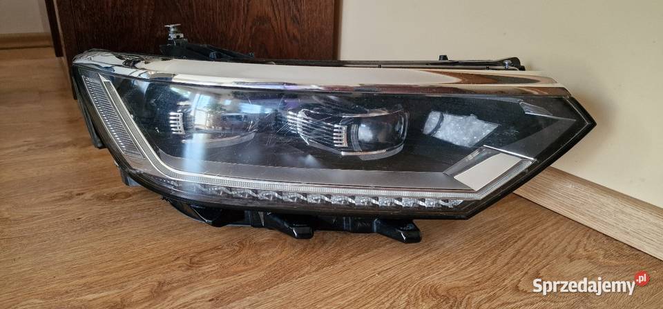 Lampa przednia VW Passat b8 PRAWA Gliwice