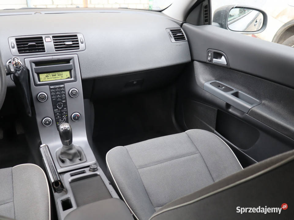 Volvo C30 16 i manualna sprzedam