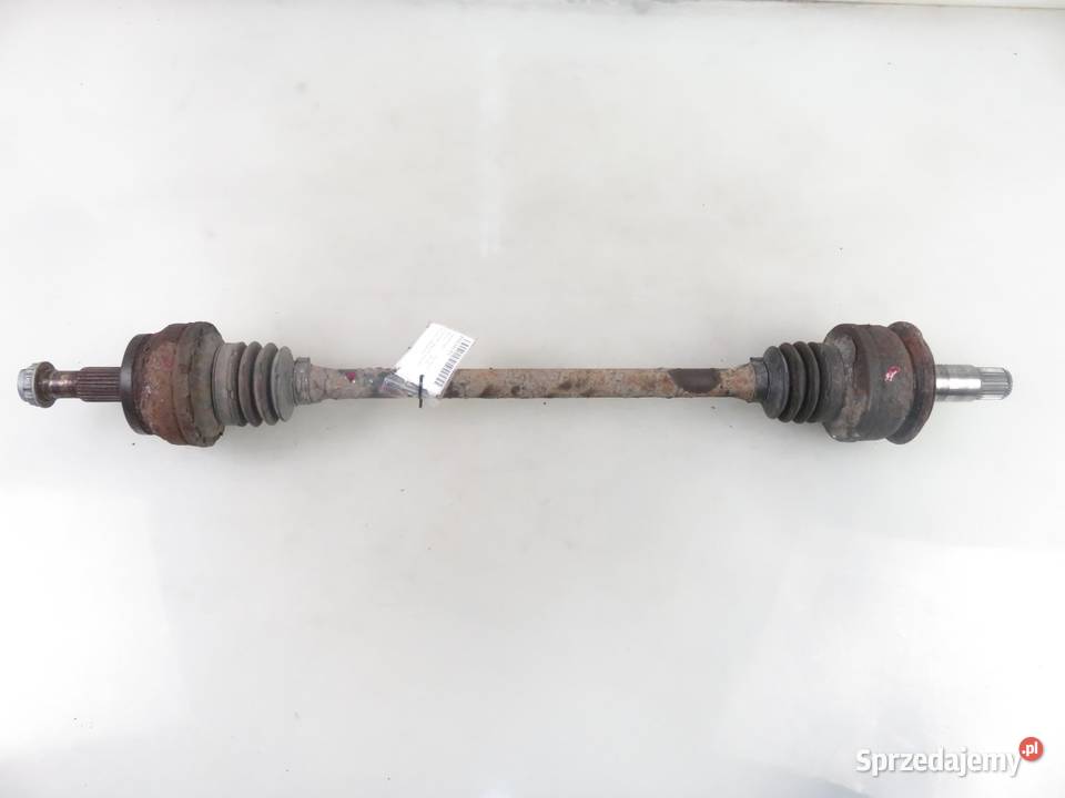 PÓŁOŚ PRAWA TYLNA MERCEDES KLASA E W212 E 220 Półosie