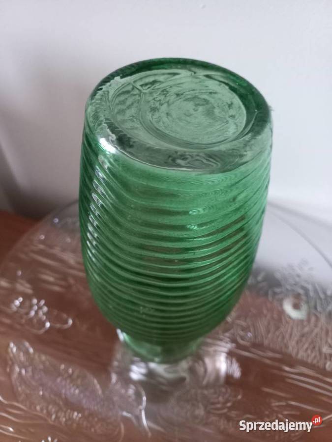 Wazon zielone szkło PRL Toruń