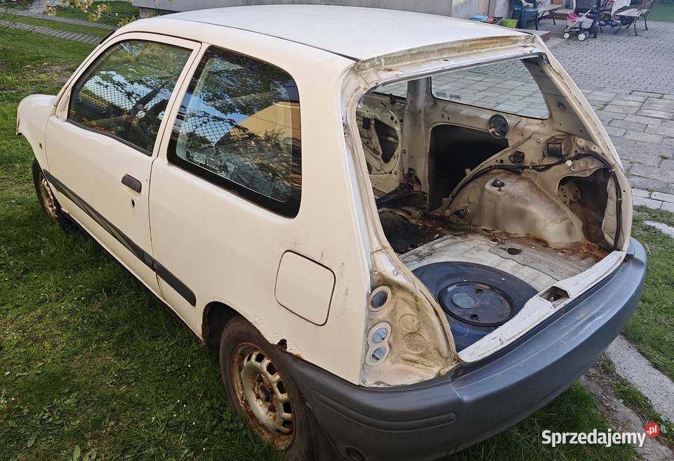 Toyota Starlet EP91 blacharka biała Tarnowskie Góry