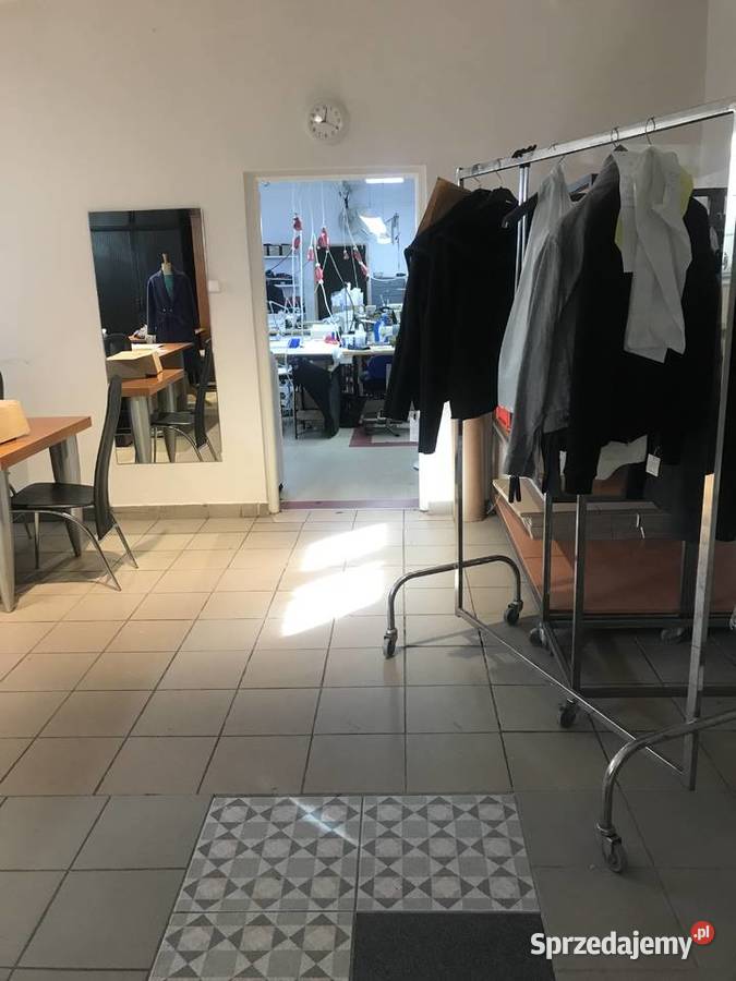 Sprzedam w pełni wyposażoną szwalnię 200 m Warszawa