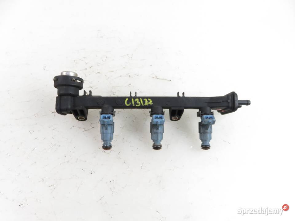 LISTWA WTRYSKOWA SMART CITYCOUPE 07 0280151083 osobowe