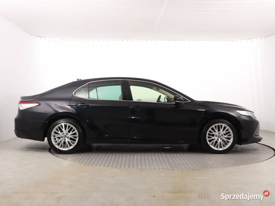 Toyota Camry 25 Hybrid 4/5 Katowice sprzedam