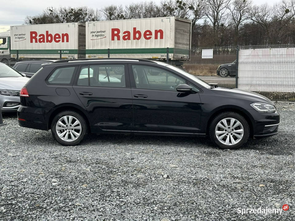 Volkswagen Golf Variant 16 TDi DSG Comfortline Wojkowice
