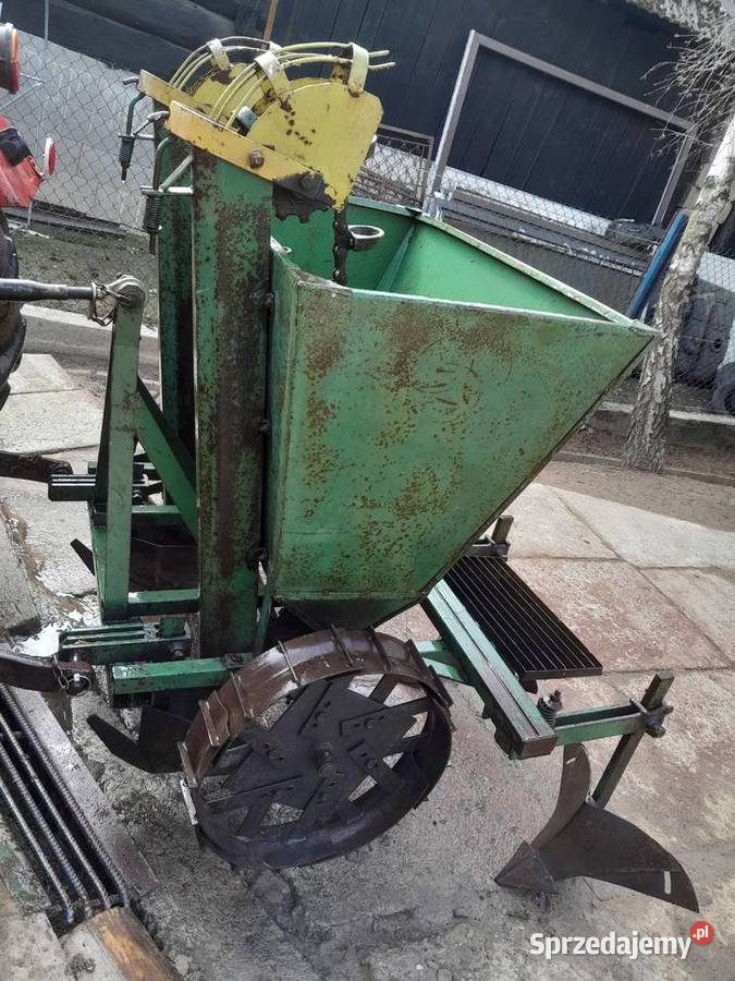 Sadzarka do ziemniaków Uszew