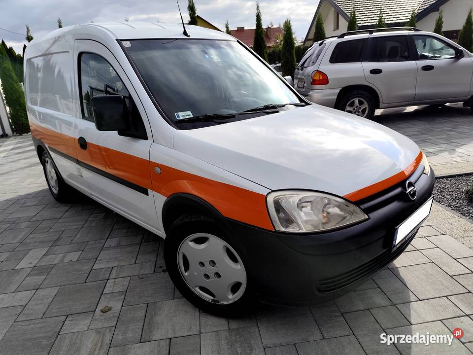 Opel Combo 1.6 LPG 2008 Rok