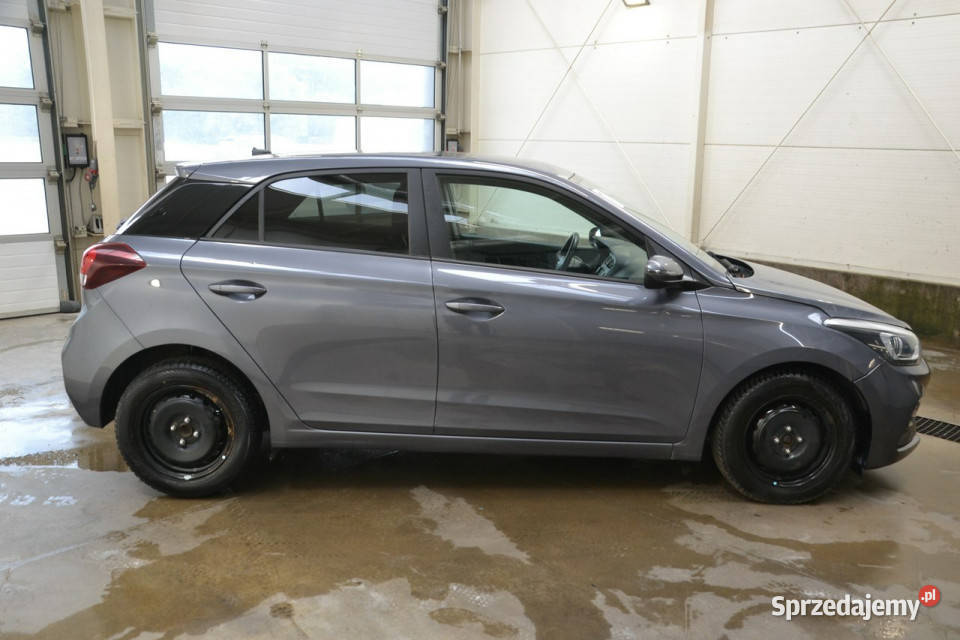 Hyundai i20 10 benzyna turbo 100 tempomat lakier metallic Kęty