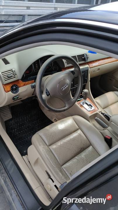 Audi A4 B6 30 czarny A4
