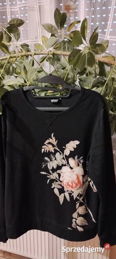 Bluza z ładnym kwiatkiem Buffalo rozmiar M wielkopolskie Leszno