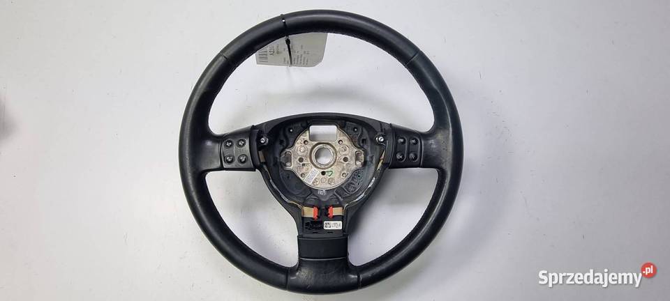 KIEROWNICA VOLKSWAGEN TOURAN 1P0959542 Lipno