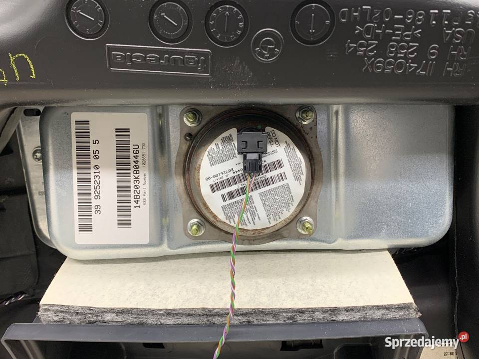 KOKPIT PODUSZKI PASY KOMPLET BMW F16 SUV 1419