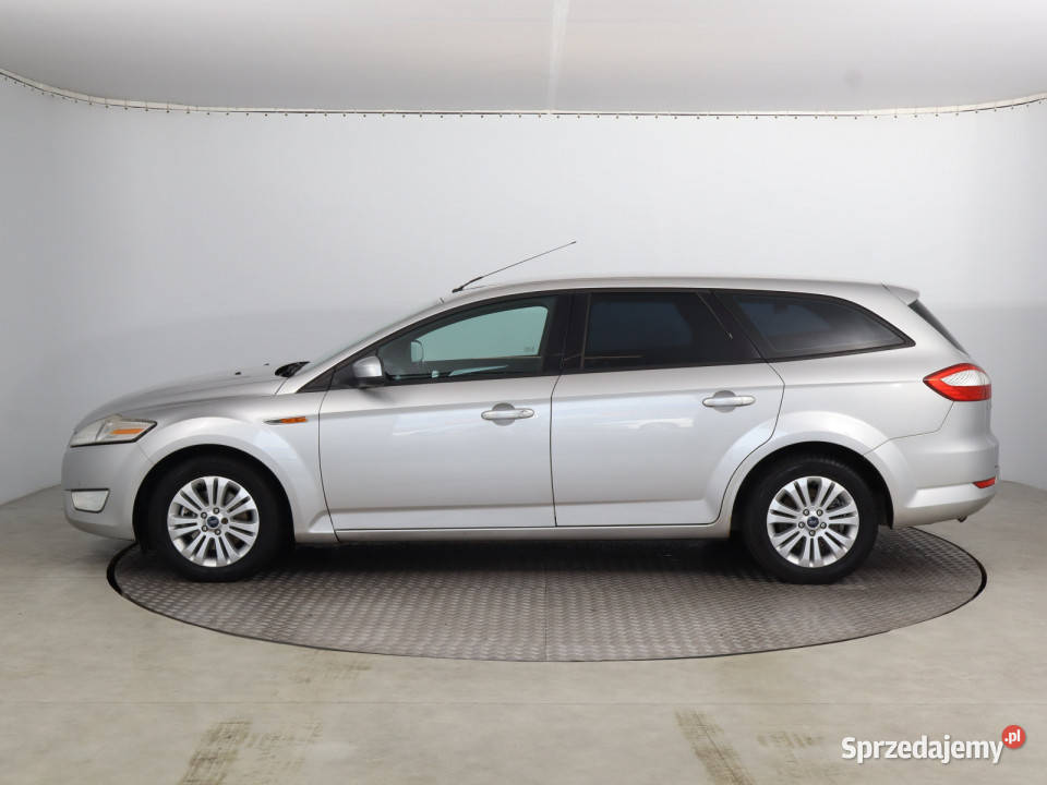 Ford Mondeo 20 16V bluetooth